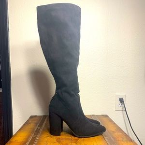 Elegant Black Knee Boots